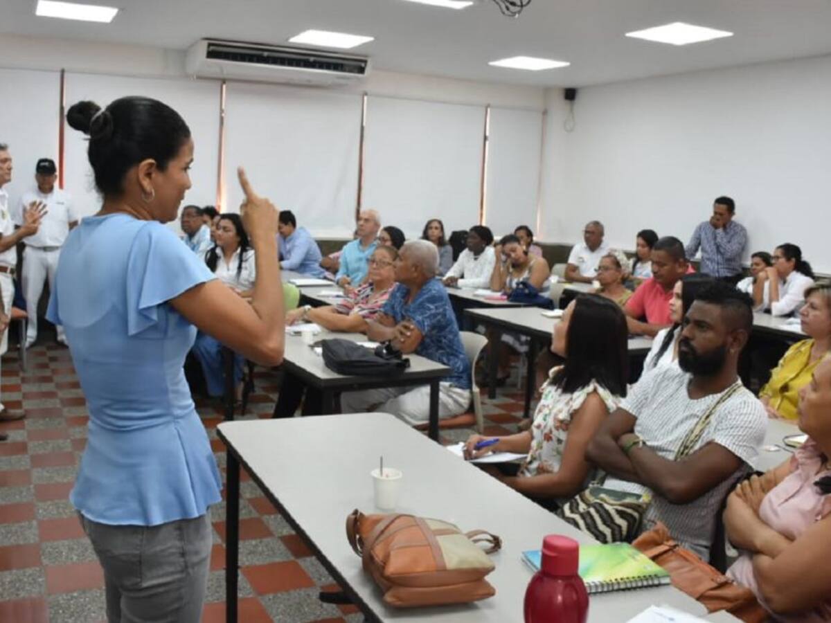 Distrito y MinTic fortalecerán sistemas de interpretación en Cartagena