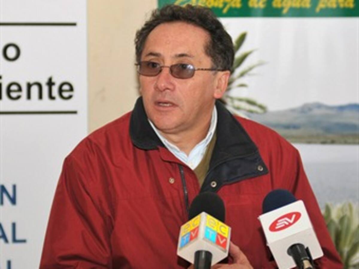 Ecuador investiga supuesta presencia del DAS en ese país