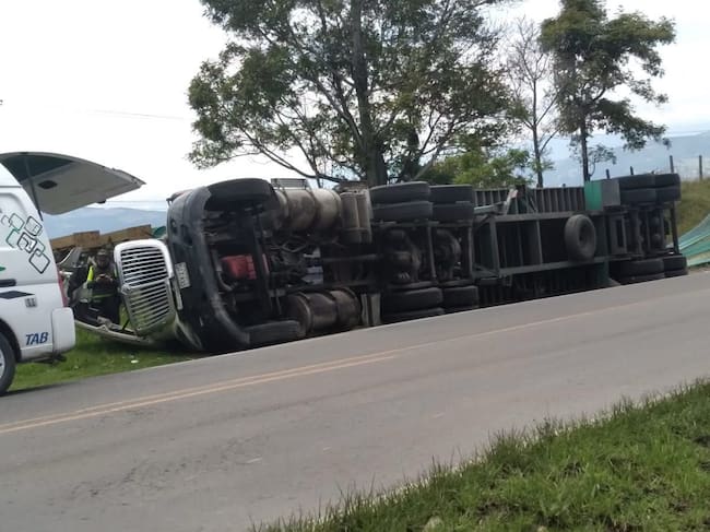 Se registró otro accidente en el peaje Casablanca, en la vía Zipaquirá-Ubaté