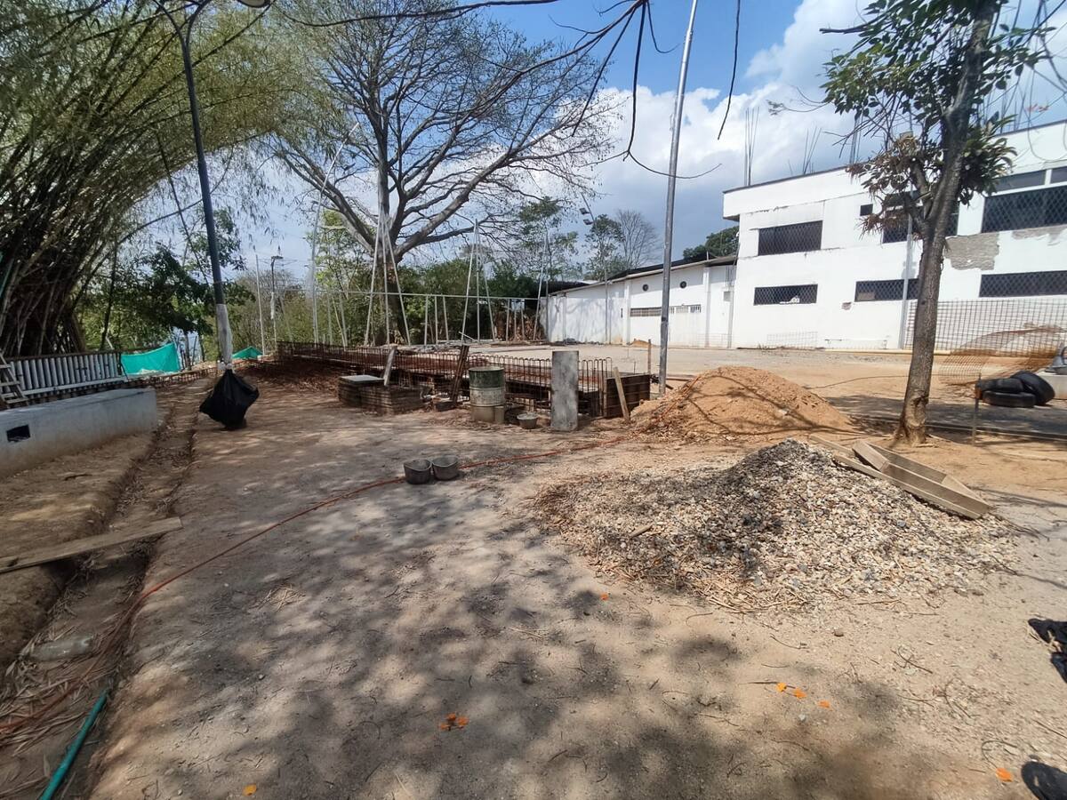 Denuncian destrucción en la zona común del sector Plazuela Real en Bucaramanga