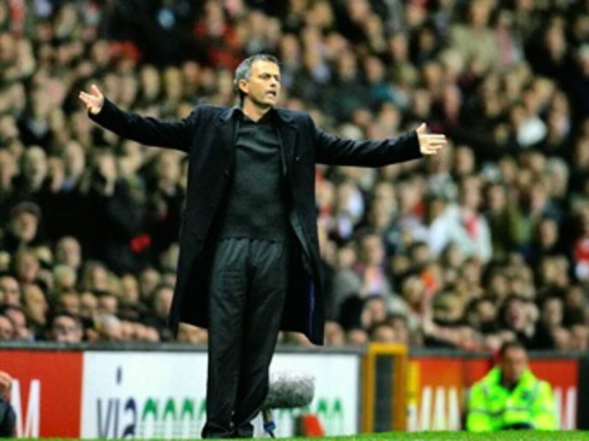 Mourinho asegura regreso al fútbol inglés 'antes de lo previsto'