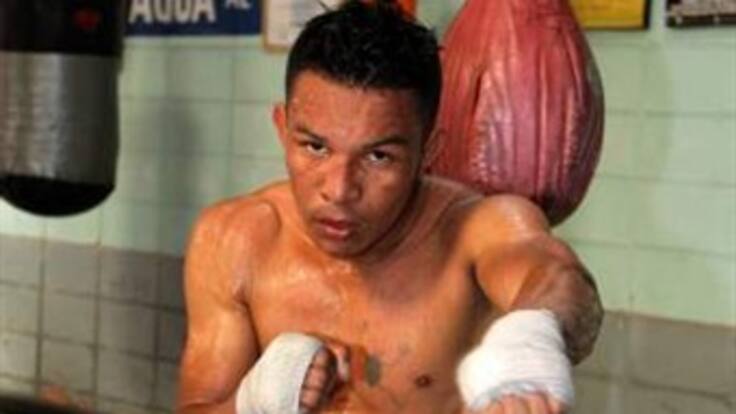 Luis de la Rosa buscará título de la Organización Mundial de Boxeo