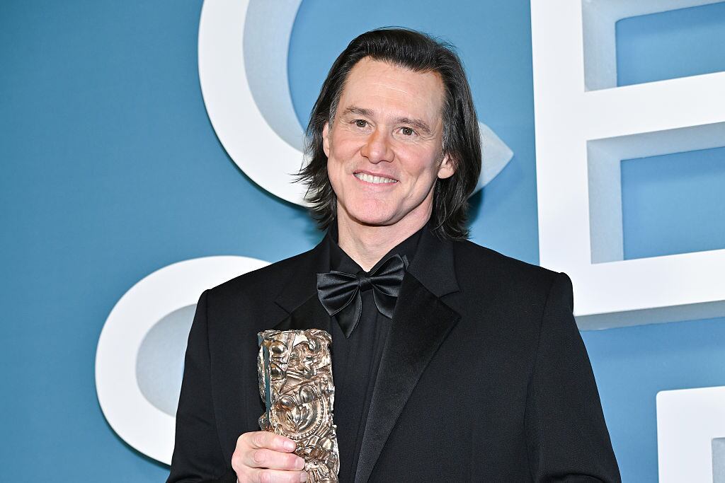 PARIS, FRANCE - FEBRUARY 26:  Jim Carrey poses in the winners room with the "Honorary" Award  during the 51st Cesar Film Awards at L'Olympia on February 26, 2026 in Paris, France. (Photo by Dominique Charriau/WireImage)