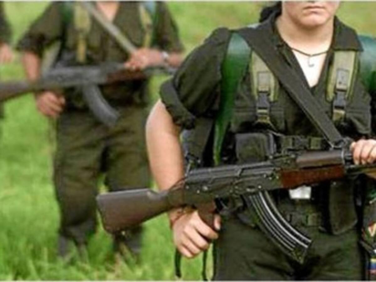 Más de 14.000 menores siguen vinculados a grupos ilegales