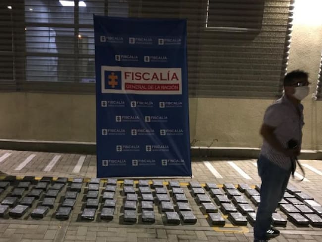 CTI y Armada incautan 100 kilos de cocaína en Cartagena