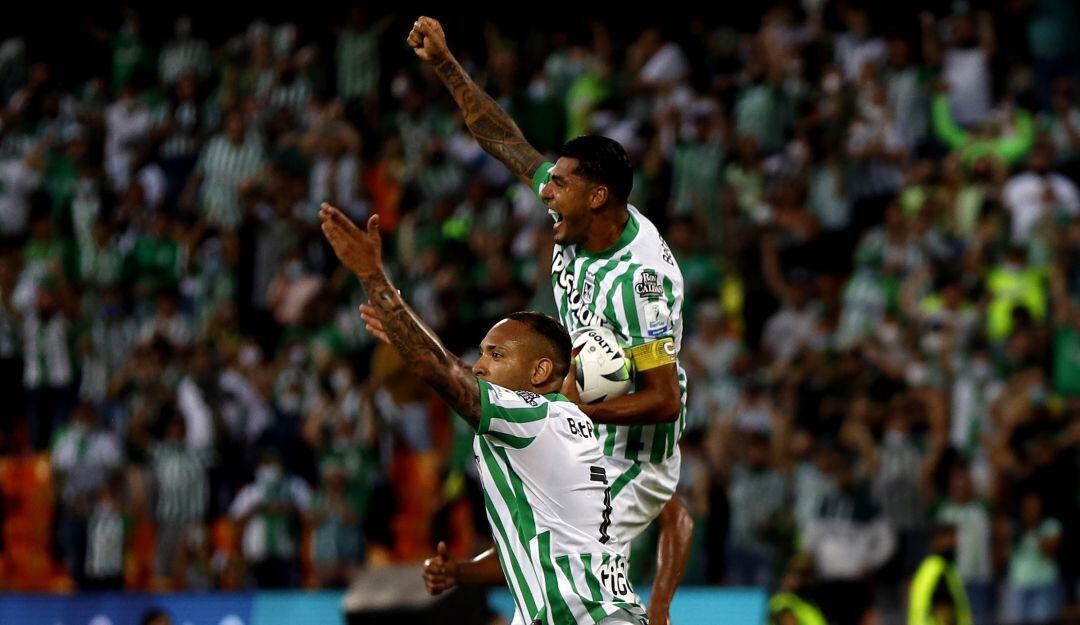Jefferson Duque celebra su gol durante los 90 minutos.