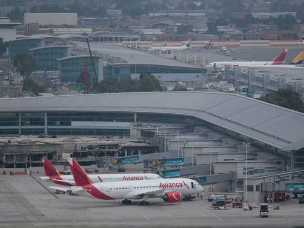Aeropuerto El Dorado opera desde las 8:00 de la mañana con normalidad