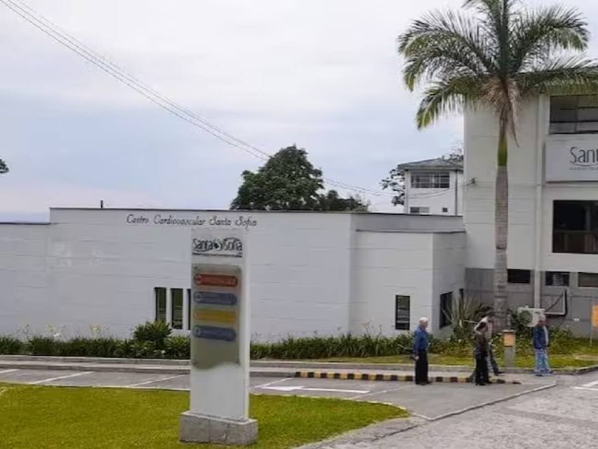 Suspenden temporalmente servicios de cirugía cardiovascular y neurología en Santa Sofía
