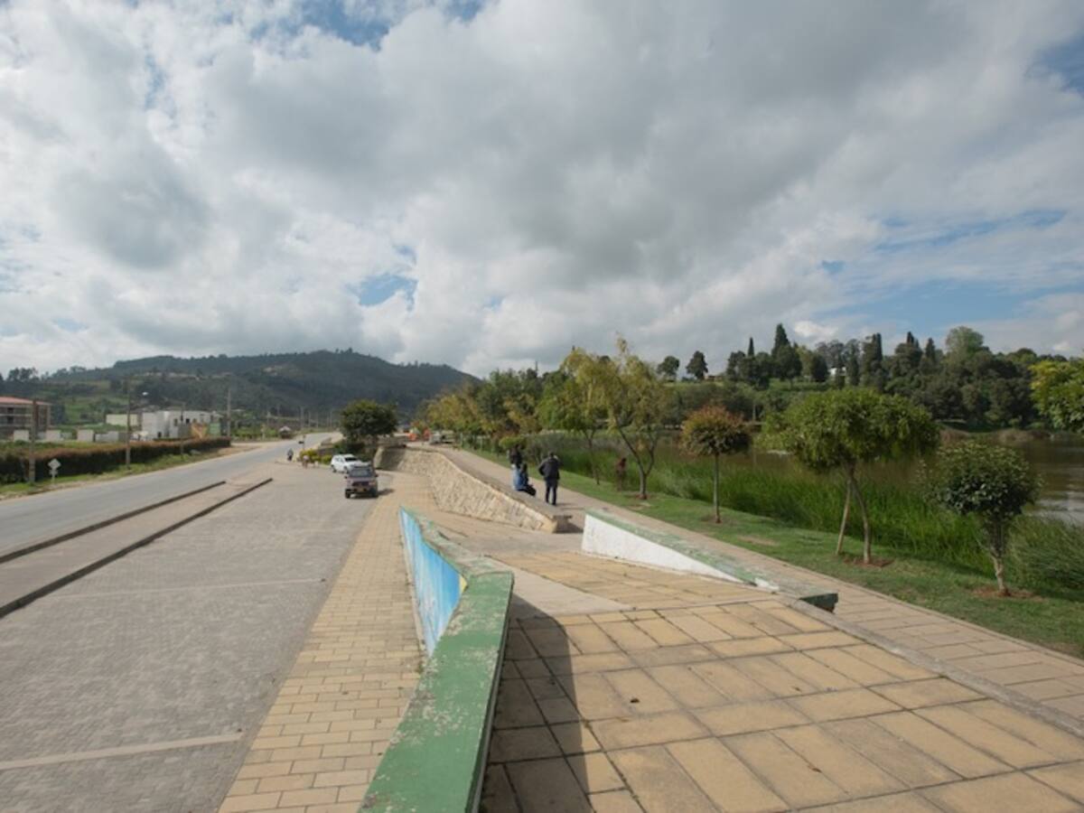 En dos semanas iniciará la construcción de ciclovías y andenes en el sector del Lago Sochagota