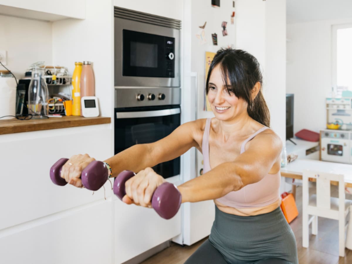 Ejercicios en casa: 5 tips de expertos para tener brazos más fuertes sin tener que ir al gimnasio