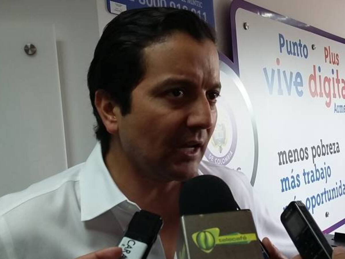 Gobierno entregará becas a quienes estudien carreras TI