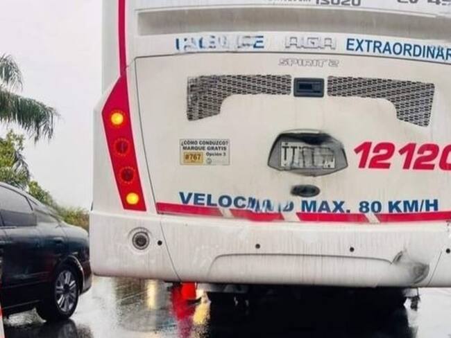 Conductor de Cootransmagdalena murió arrollado por un bus
