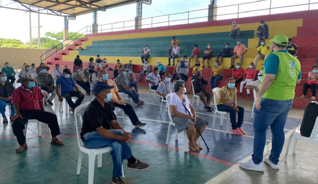 Personas mayores de 68 años y en condición de discapacidad o con enfermedades ruinosas recibieron su carta de notificación.