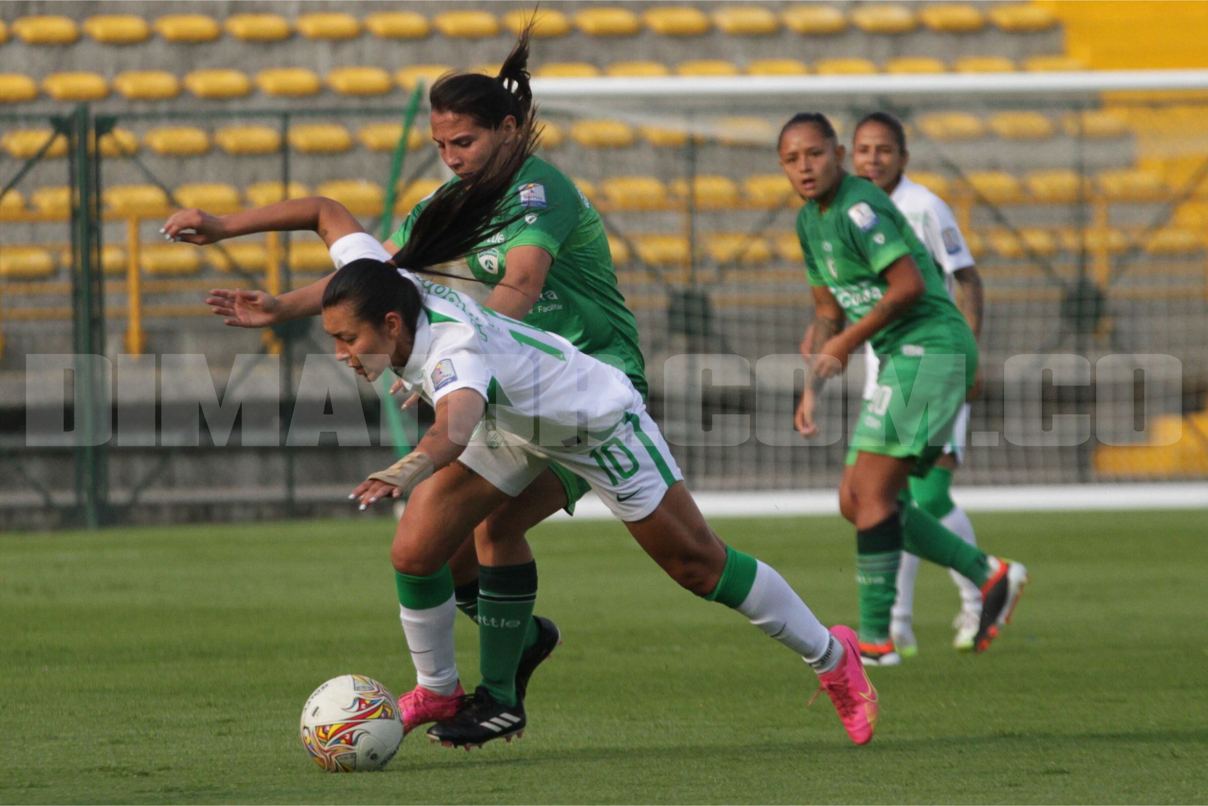 Yoreli Rincón enfrentando con Nacional a La Equidad / Dimayor.
