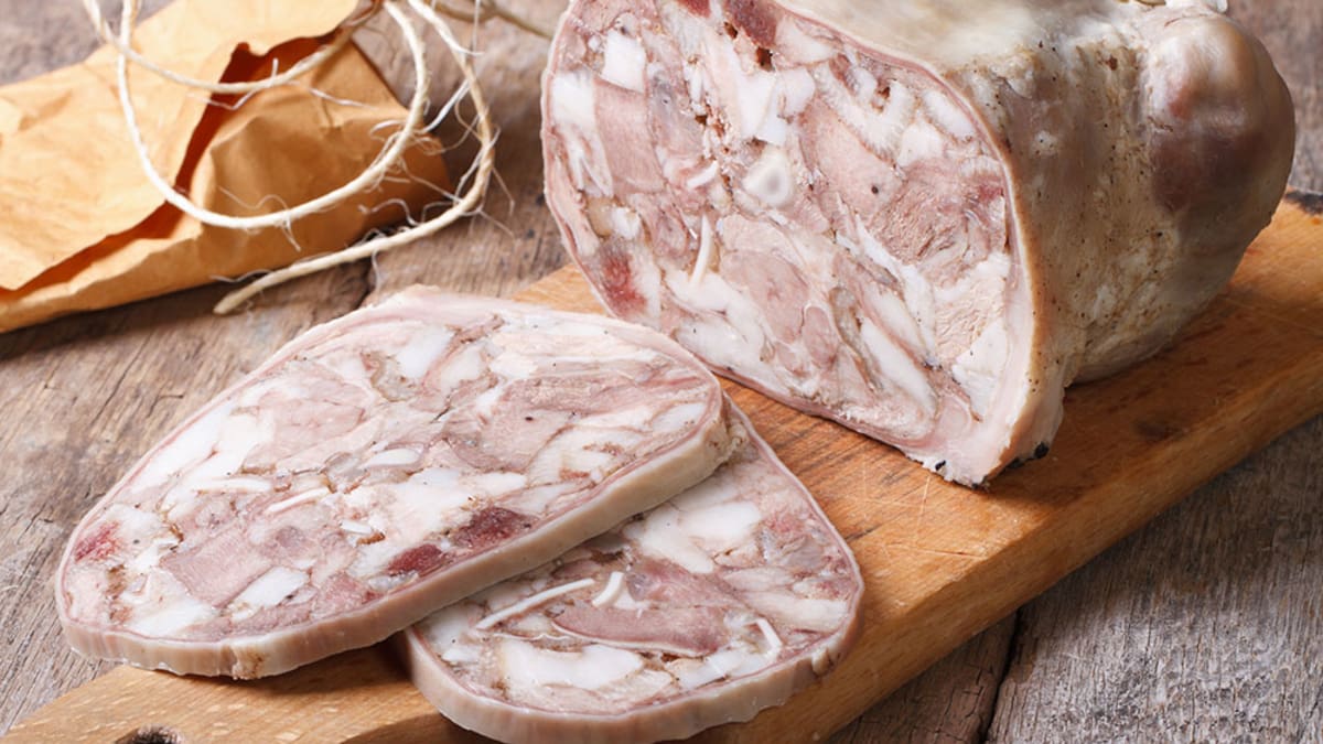 Estos son los ingredientes del queso de cabeza ¿Por qué se llama así?: No es queso pero sí de cabeza