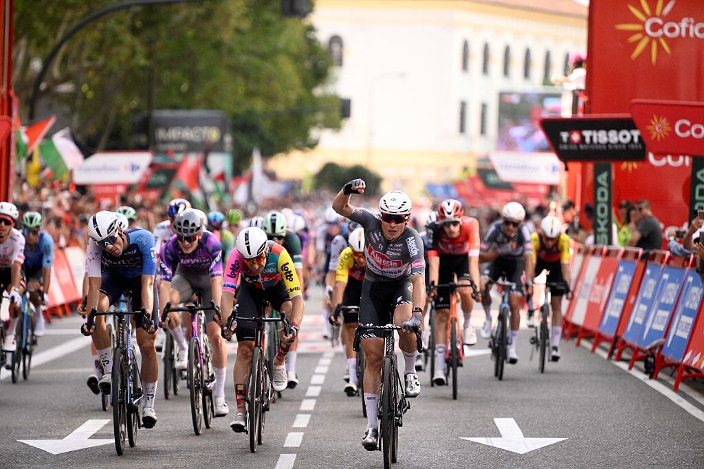 Jasper Philipsen ganador de la etapa 8 de  la Vuelta España 2025 / Getty Images