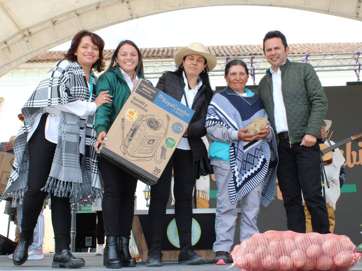 Segundo Día de la Papa en Boyacá: en concurso la papa ganadora pesó cerca de 3 libras