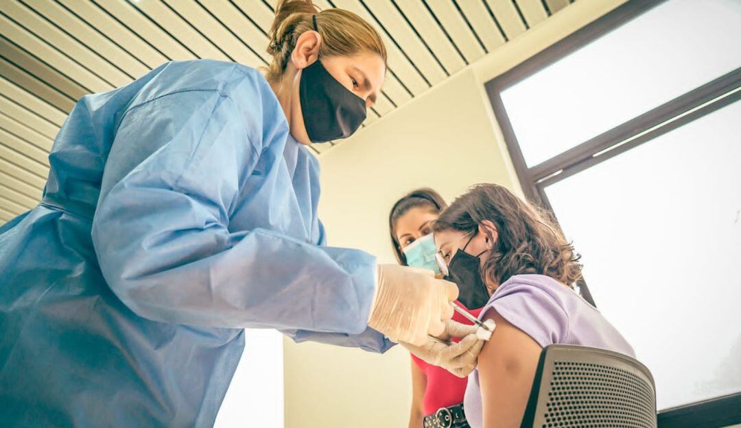 Un muerto por COVID en Santander