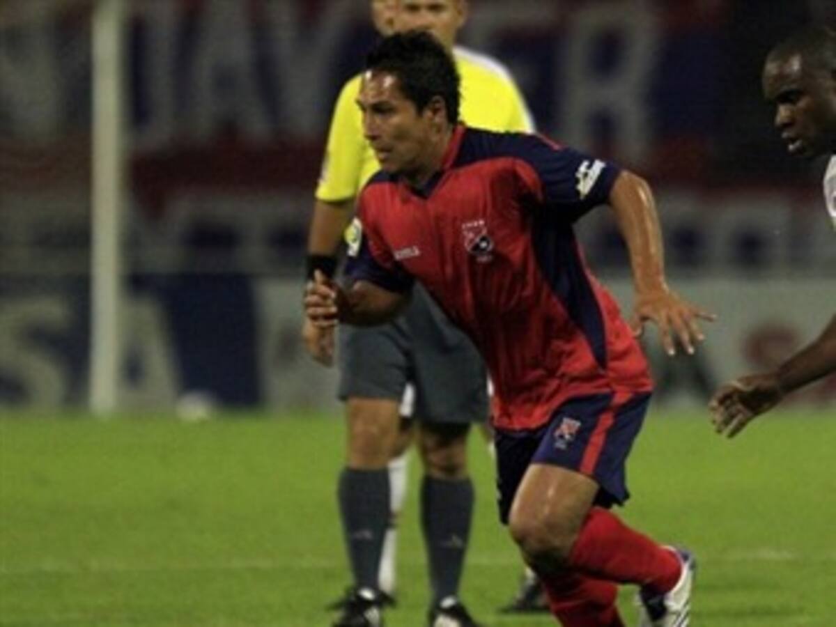 Medellín empata 0-0 con Racing y compromete su clasificación a segunda fase de la Libertadores