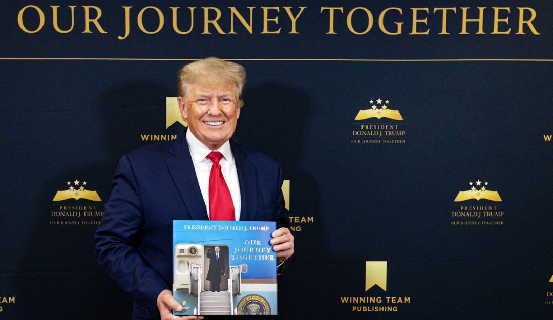 Fotógrafa de la Casa Blanca no publicará su libro tras polémica con Trump