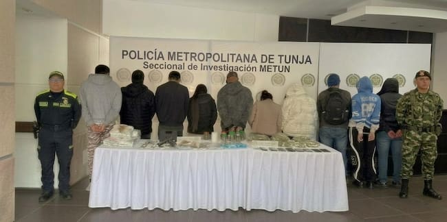 Según la investigación, la estructura tendría capacidad para distribuir unas 5.000 dosis diarias y generar ingresos cercanos a $400 millones mensuales.