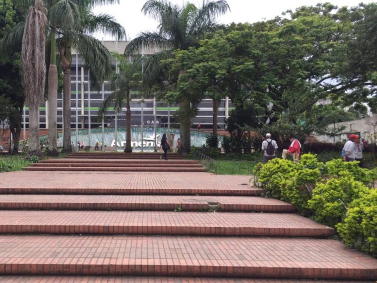 Plazoleta de la quindianidad y alrededores del CAM, Armenia