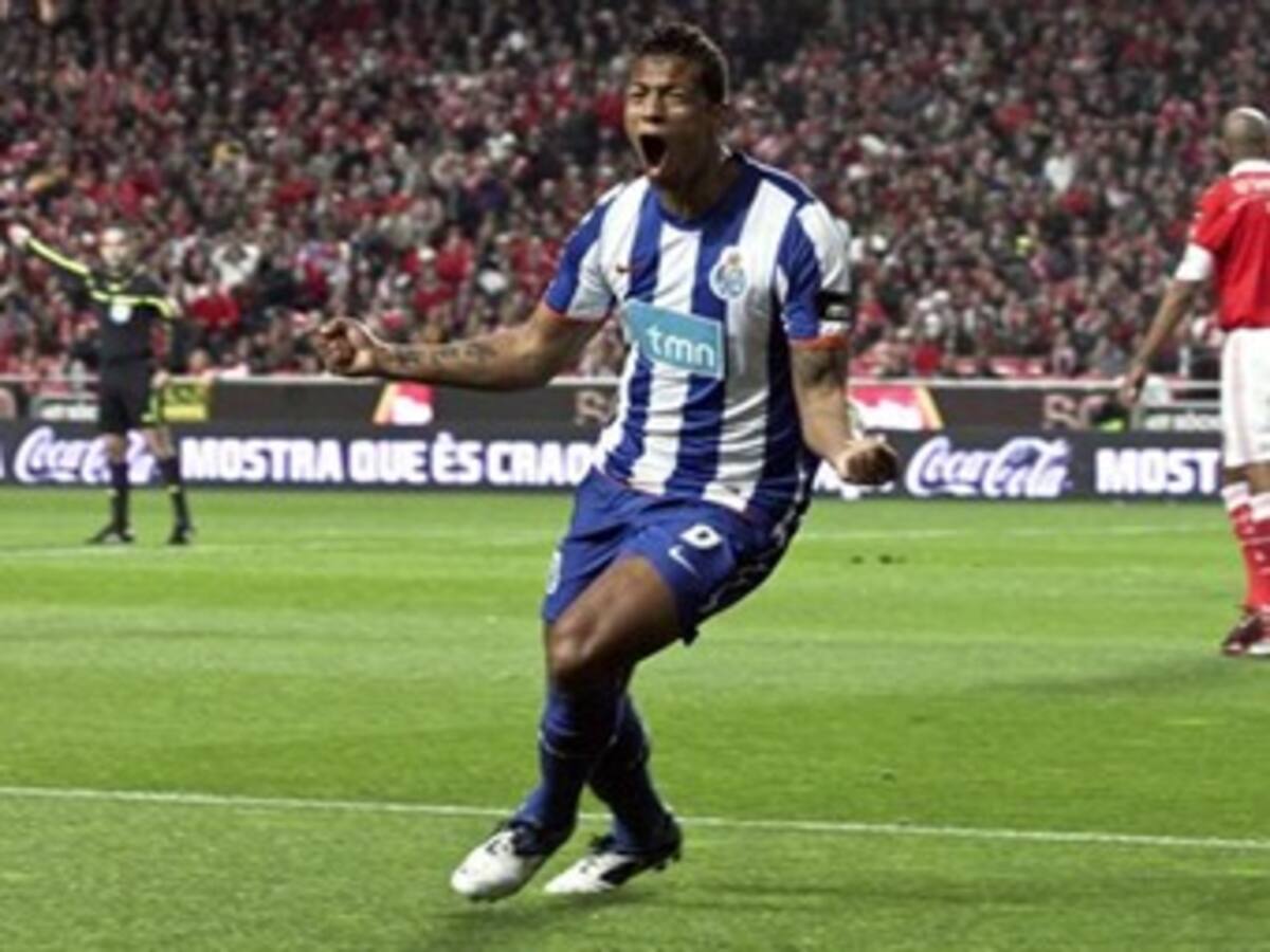 Gol de Freddy Guarín lleva al Oporto al titulo en Portugal