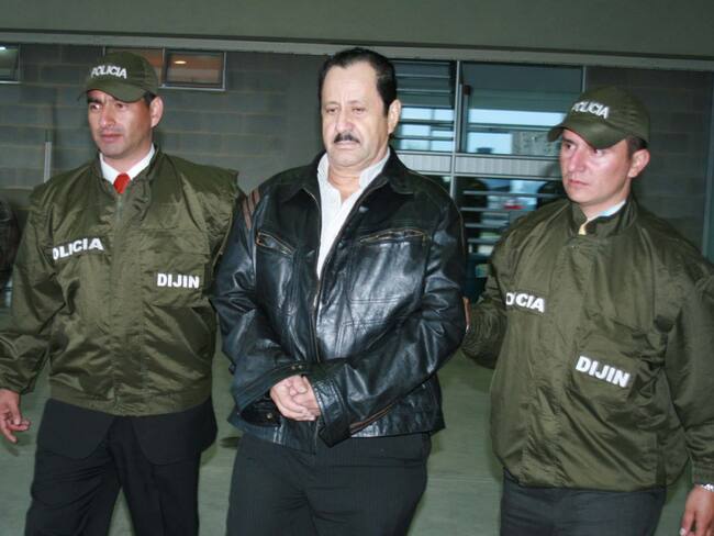 Víctima sexual de Hernán Giraldo rompe su silencio y denuncia amenazas a su familia