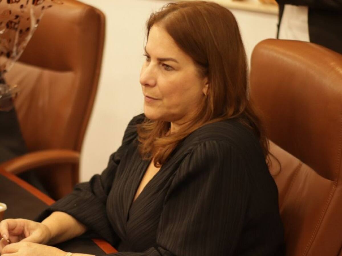 Corte Suprema acusa a Martha Villalba por peculado a favor de terceros