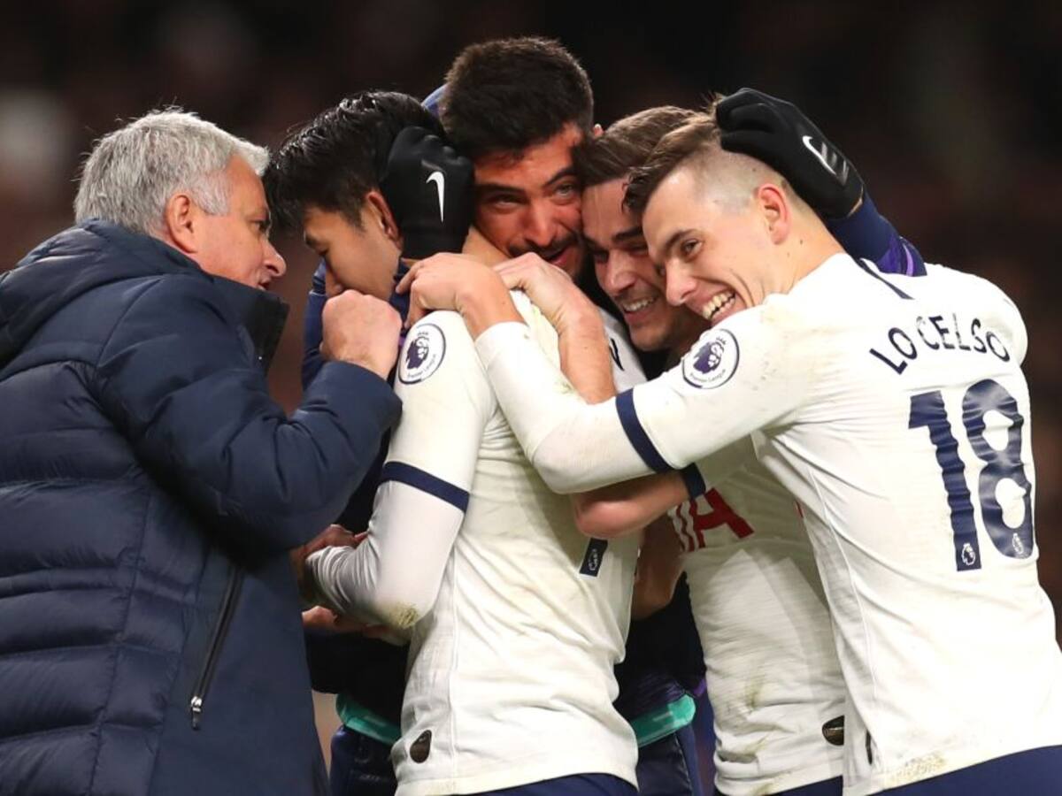 Mourinho le ganó el duelo a Guardiola y sumerge al Manchester City