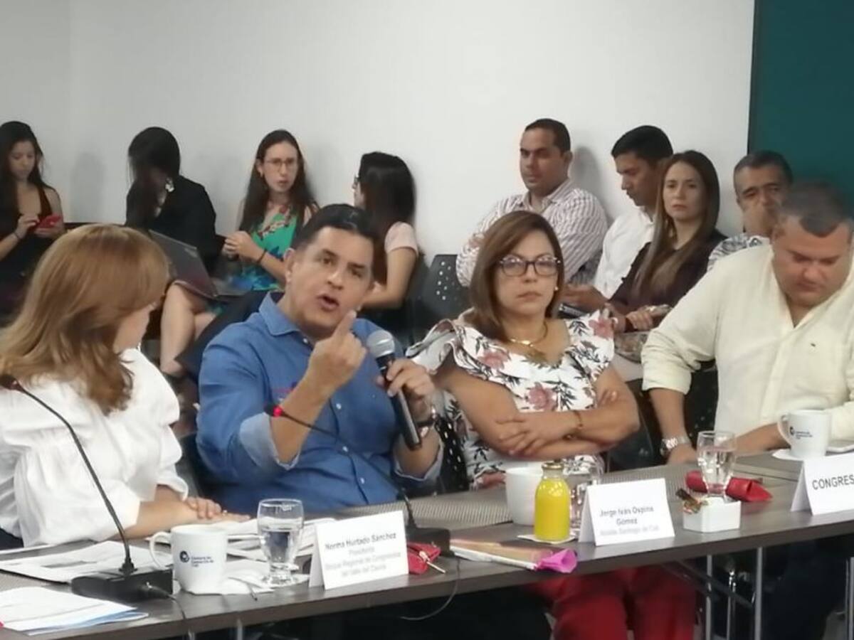 Esmad no debe usar armas durante manifestaciones en Cali