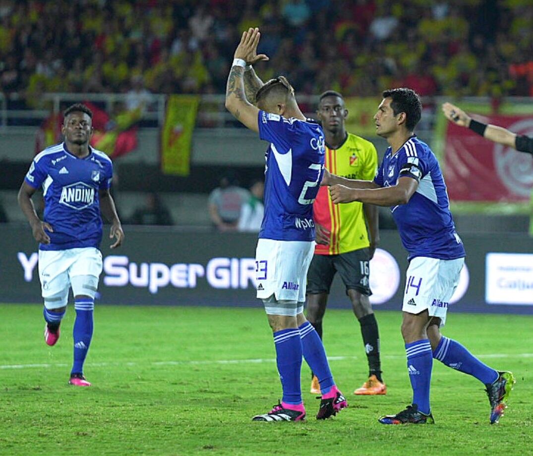 Leonardo Castro pide perdón tras marcarle al Deportivo Pereira de penal / Foto: @MillosFCoficial