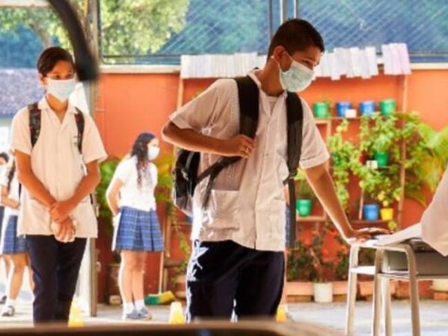 Desde este lunes estudiantes deberán volver a la presencialidad