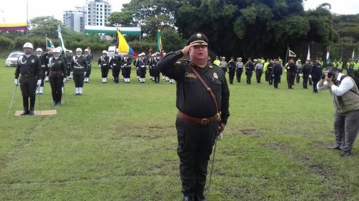 Pido a los policías respetar y honrar la institución: nuevo comandante en Quindío