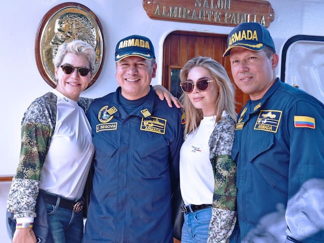 Futuros generales y almirantes visitan la Fuerza Naval del Caribe