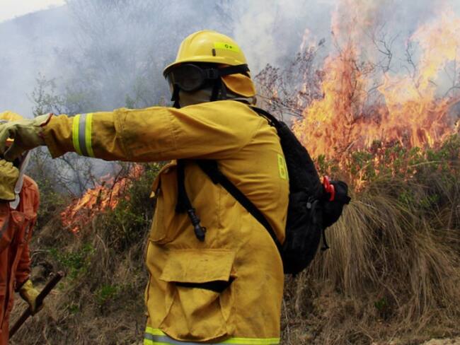 En un 32 % aumentaron las afectaciones por incendios en Colombia