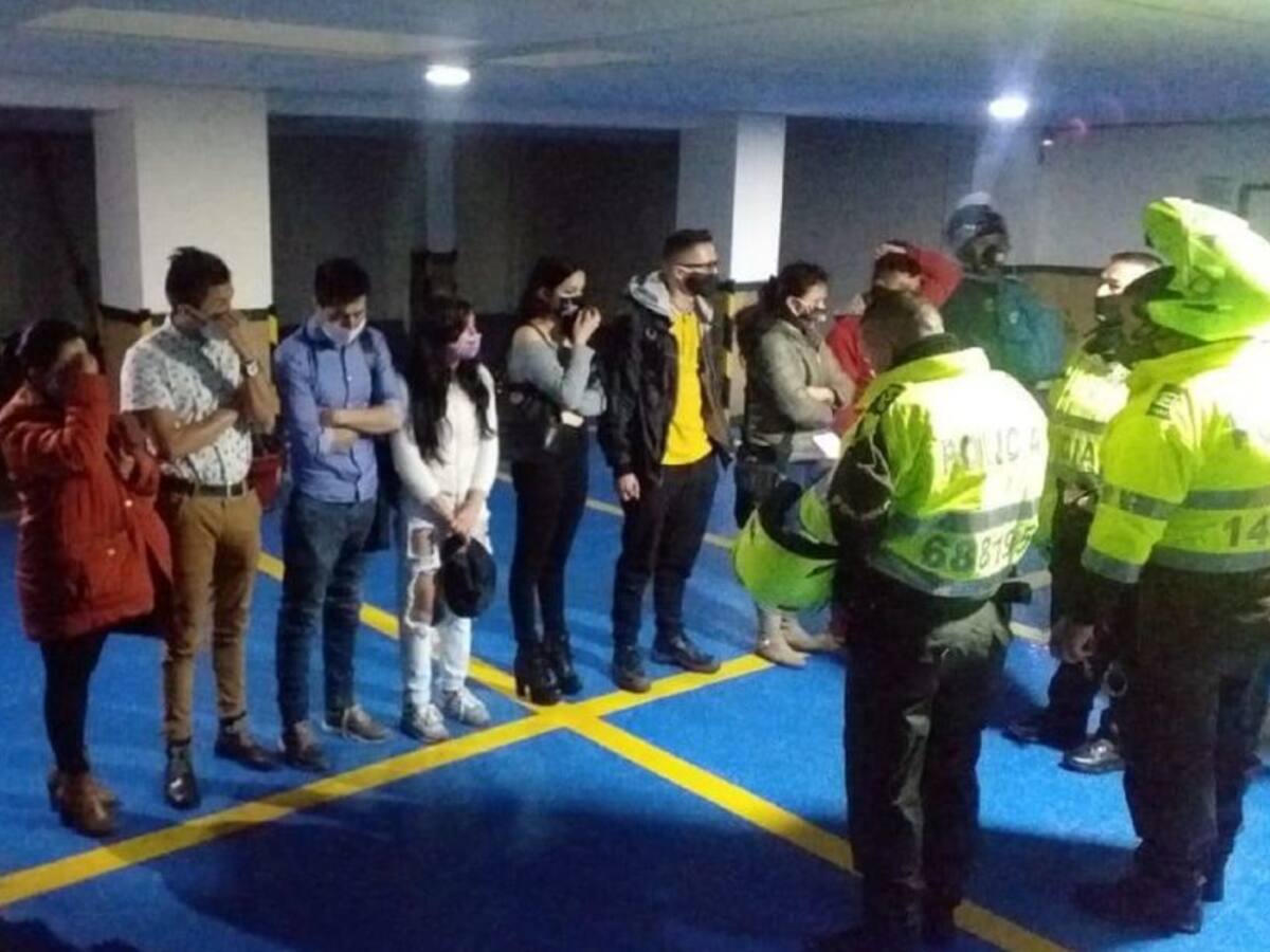 Encuentran a seis parejas que violaban la cuarentena en motel de Venecia