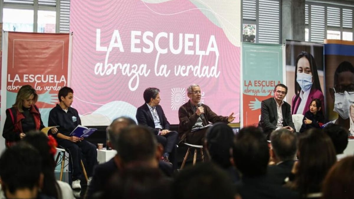 Informe de Comisión de la Verdad llega a más de 4.000 colegios colombianos