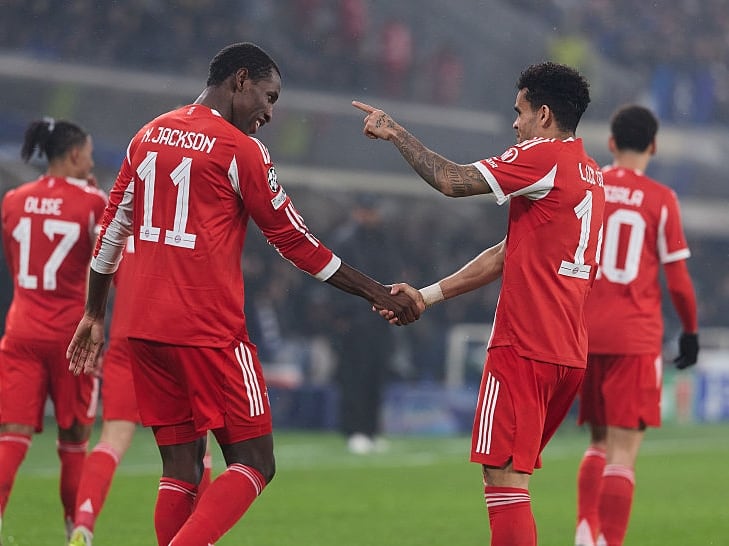 BERGAMO, ITALY - MARCH 10: Nicolas Jackson of FC Bayern Munchen celebrates after scoring his team's fourth goal with his teammate Luis Diaz during the UEFA Champions League 2025/26 Round of 16 First Leg match between Atalanta BC and FC Bayern München at Stadio di Bergamo on March 10, 2026 in Bergamo, Italy. (Photo by Emmanuele Ciancaglini/Ciancaphoto Studio/Getty Images)