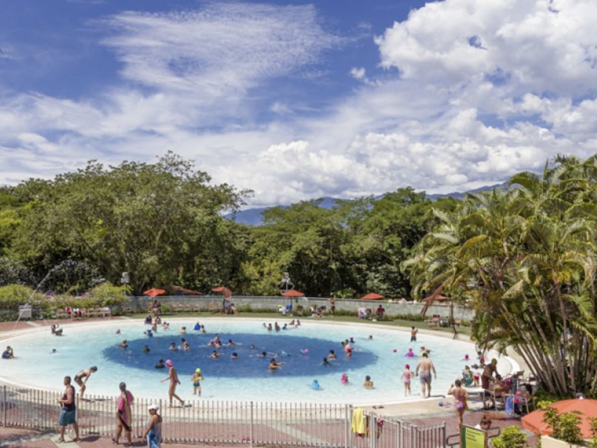 ¿Cuáles son los 2 mejores parques acuáticos de Antioquia? Están a solo 55 km de Medellín