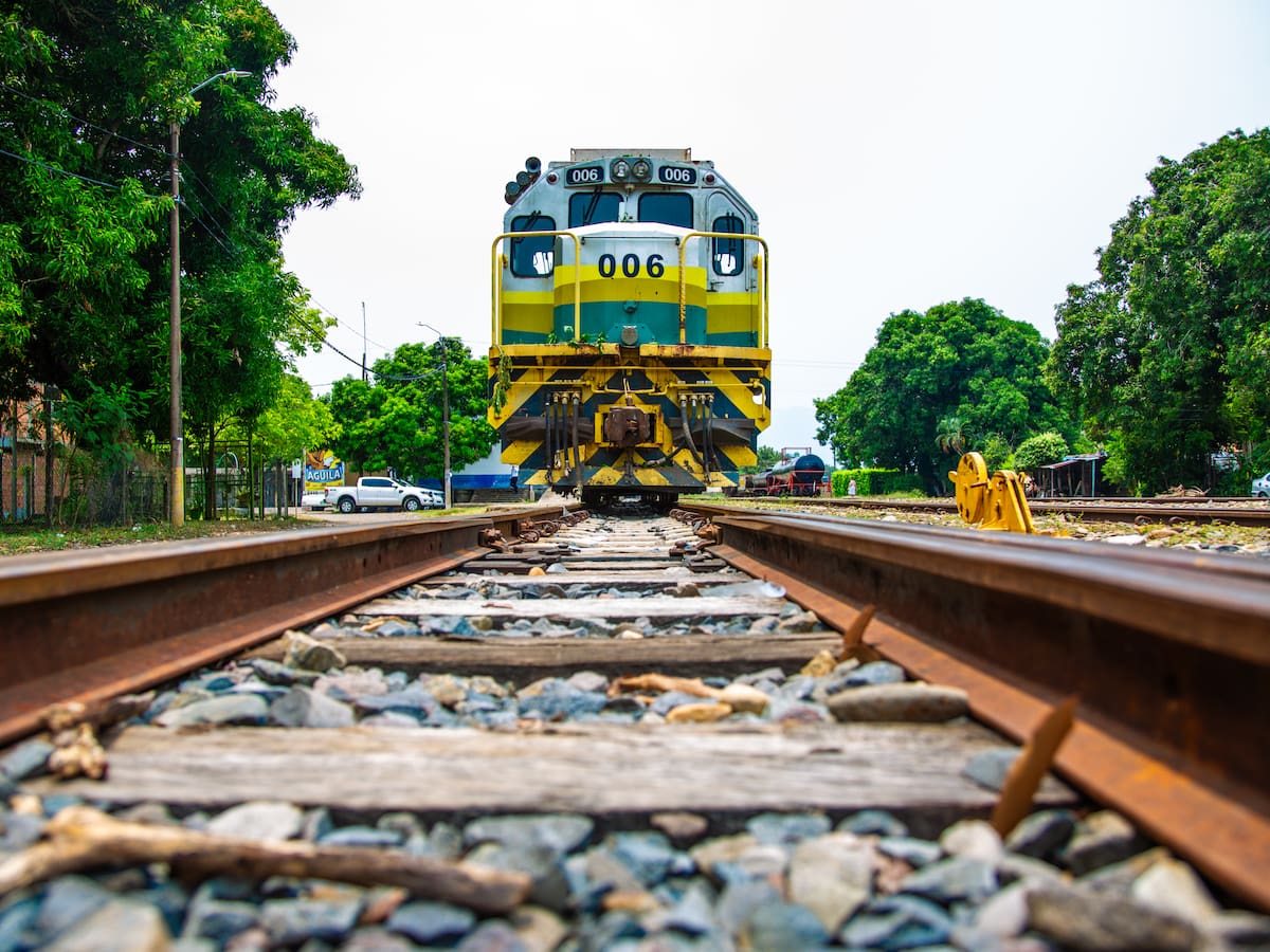 Cinco proyectos ferroviarios avanzan en el país: estas son las rutas que se están estructurando