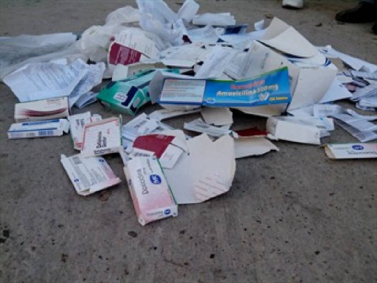 Denuncian que una clínica de Cartagena compra medicinas en el mercado negro