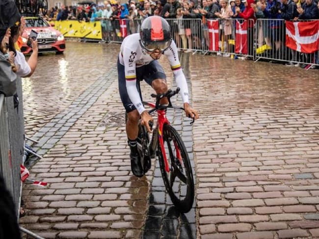 Daniel Felipe Martínezfue el mejor colombiano en el estreno del Tour de Francia