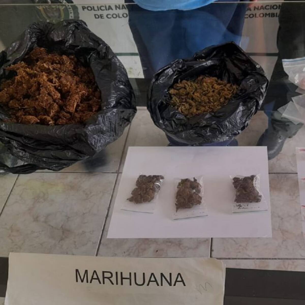 Aprehenden un adolescente por presunta comercialización de estupefacientes
