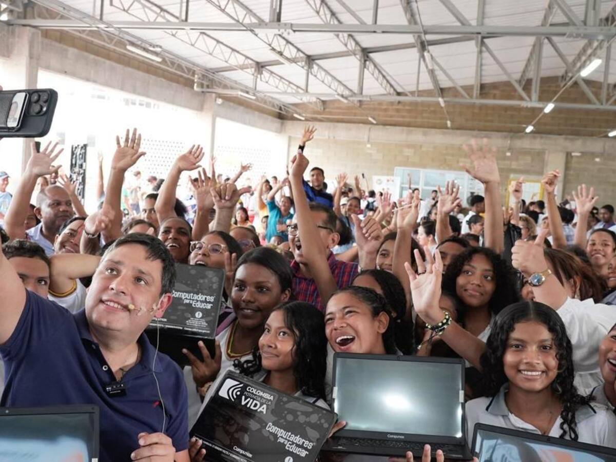 Con una inversión de $3.780 millones, MinTIC beneficia a 44.0000 niños y niñas de Bolívar