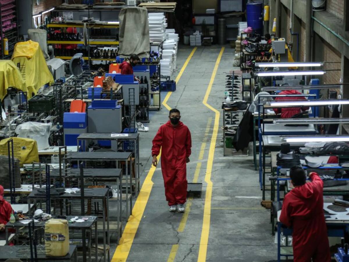 Empresarios ya pueden postularse al programa de apoyo al empleo