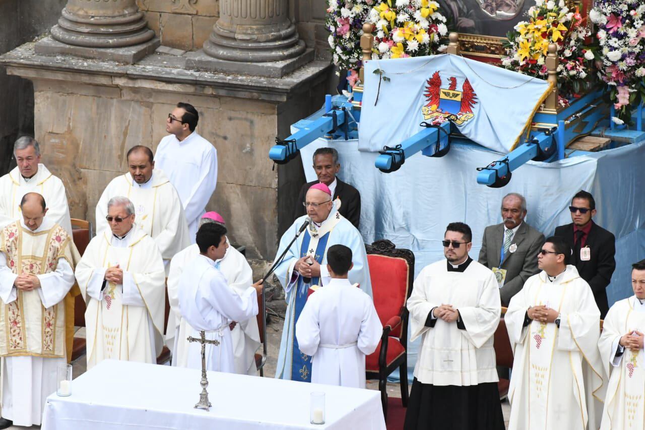 “¿En qué país del mundo se aplica esta inversión jurídica tan absurda?”, cuestionó el jerarca católico.