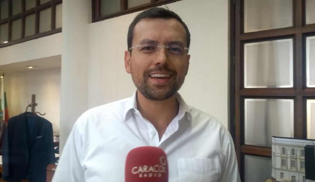 Luis Carlos Velásquez, gobernador de Caldas