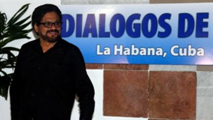 PRIMICIA CARACOL. Grupo de congresistas viajó a La Habana
