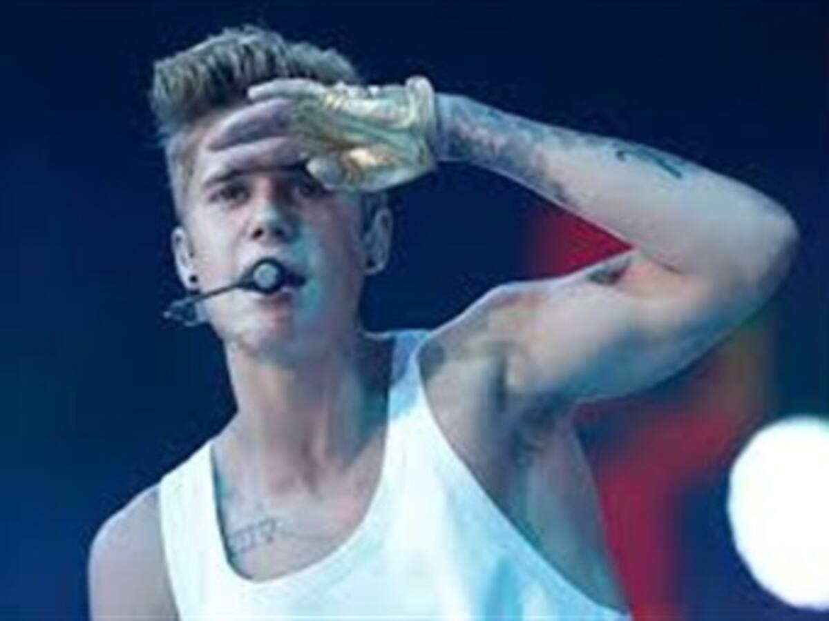Justin Bieber enloquece a las adolescentes en Bogotá